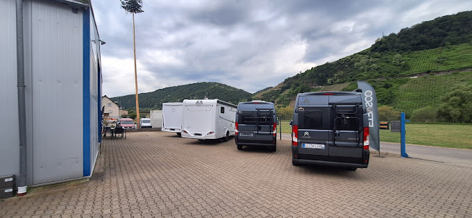 Wohnmobile bei Mosel Caravan in Neumagen-Dhron an der Mosel